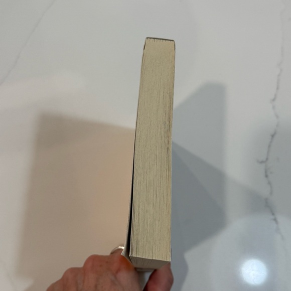 🌺 The Ride of Her Life Book by Elizabeth Letts - Paperback Book - Picture 6 of 6